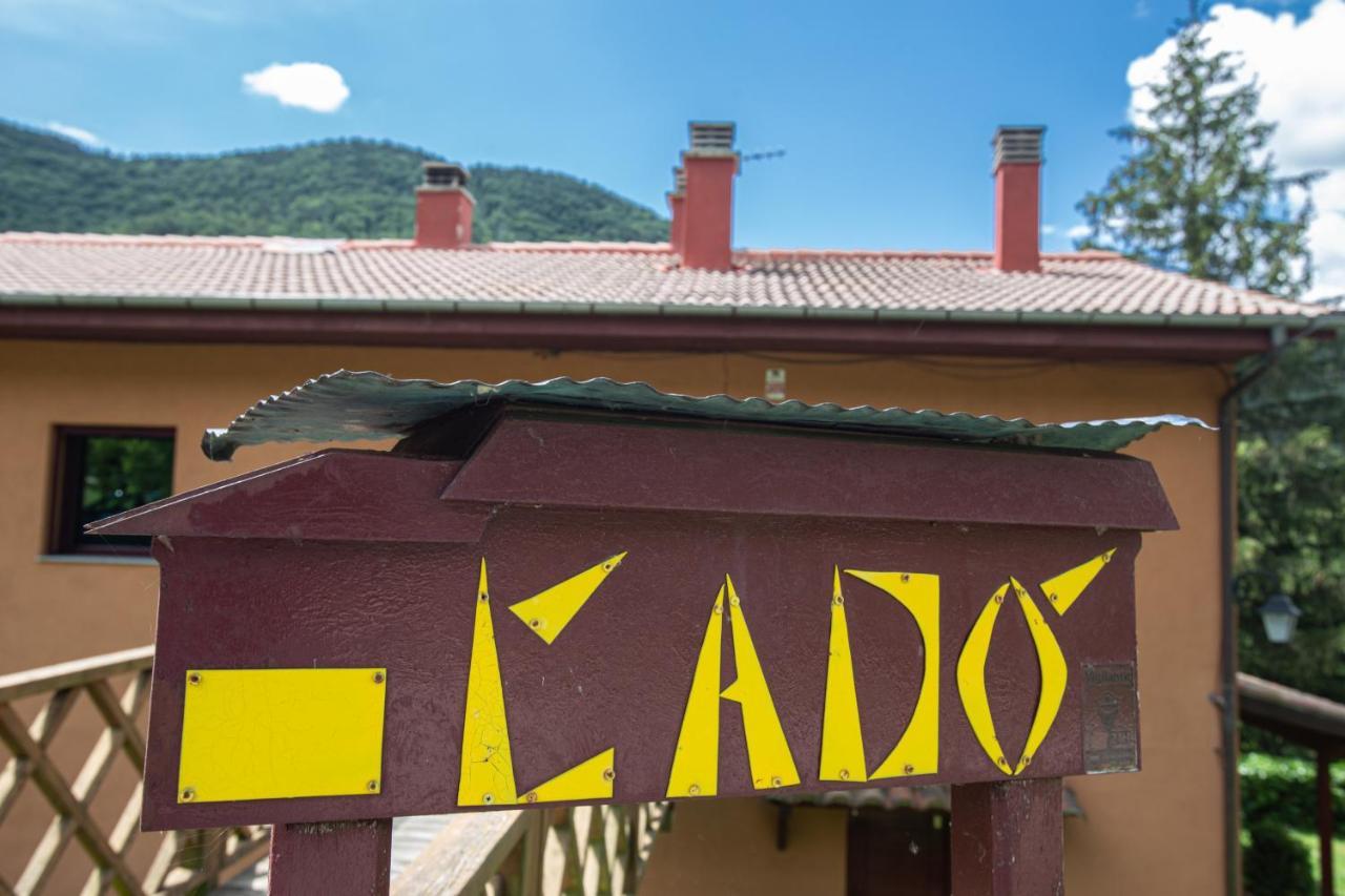 L'Ado Villa Рипол Екстериор снимка
