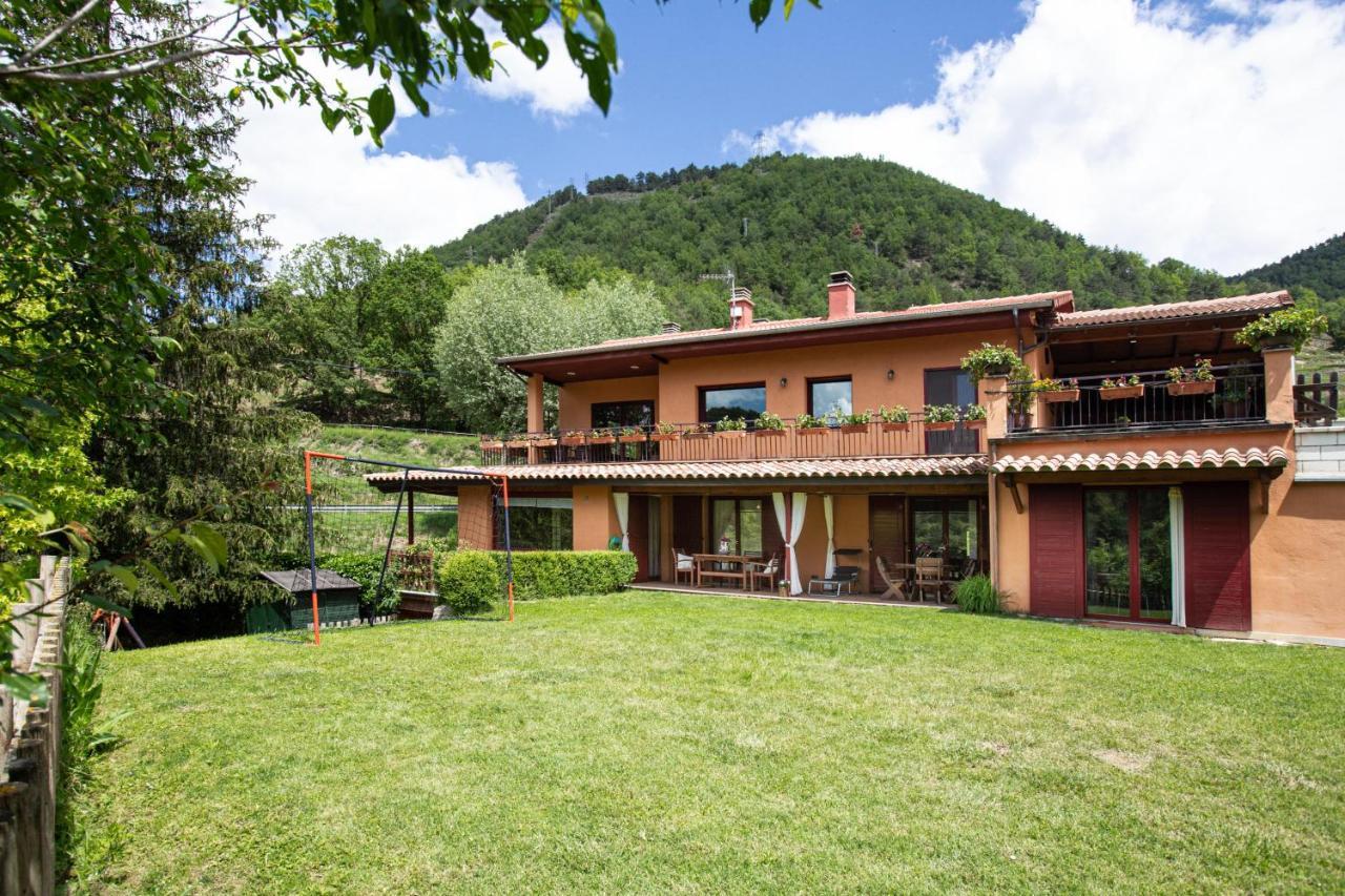 L'Ado Villa Рипол Екстериор снимка